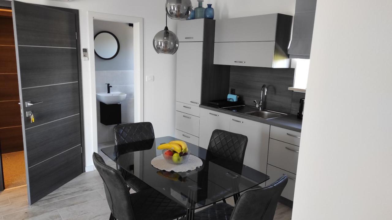 New Apartment Vivano V I D With Amazing View Zambratija  Buitenkant foto