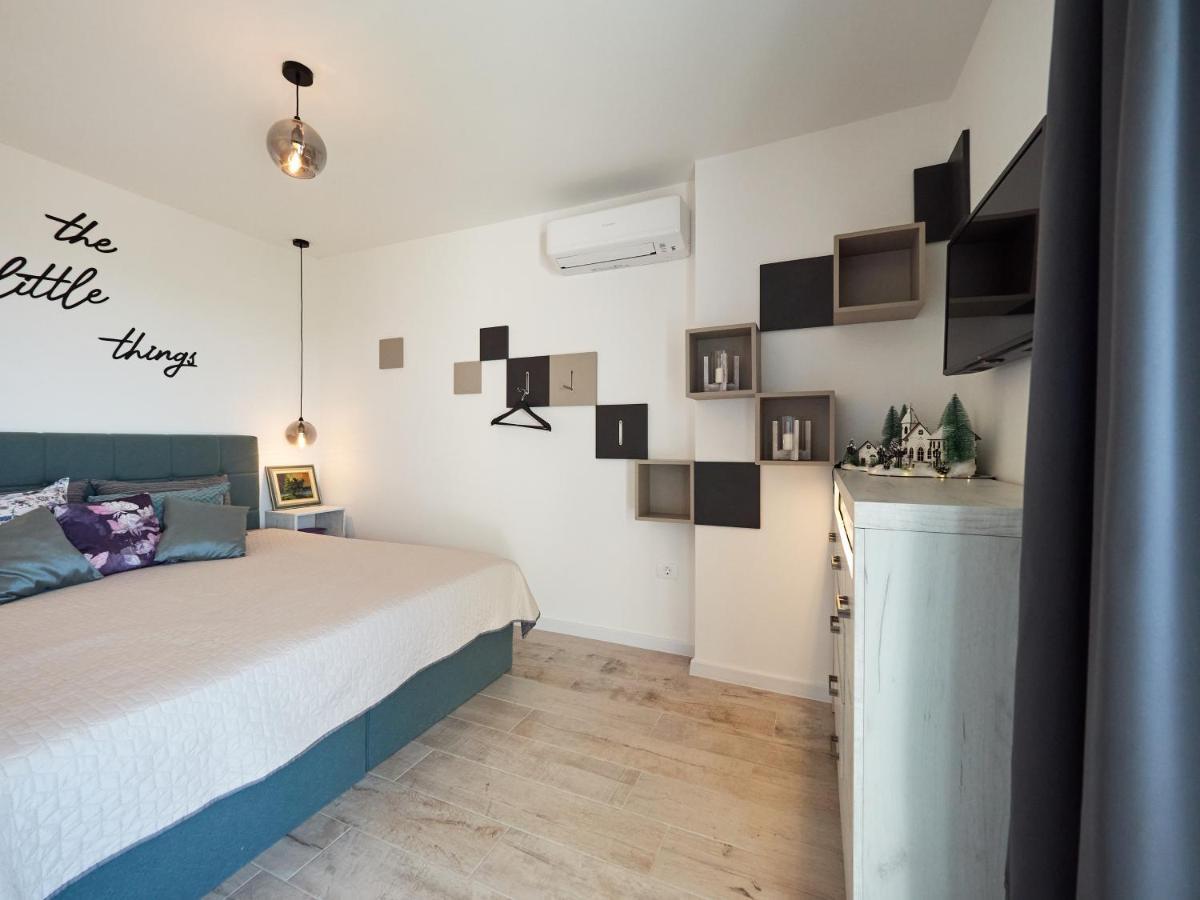 New Apartment Vivano V I D With Amazing View Zambratija  Buitenkant foto