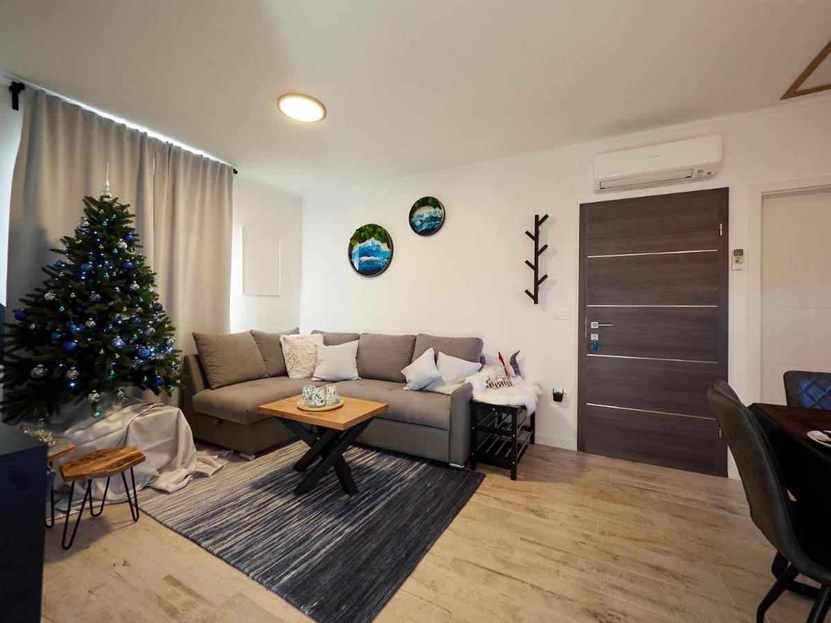 New Apartment Vivano V I D With Amazing View Zambratija  Buitenkant foto